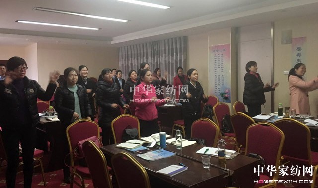 �Pʢ�Ҽ��������N(xi��o)����ǰ�صġ�����ﵡ�����׌�W(xu��)���ɞ�һ�N�О����T