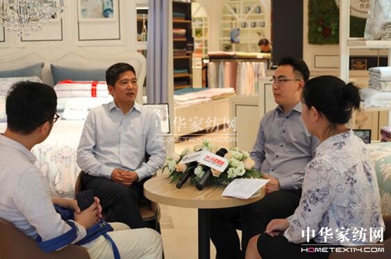 �Pʢ�Ҽ����ۮa(ch��n)�I(y��)���淨���cM��ÿ���ھ�(xi��n)��ʽ���s����(sh��)�F���ֻ�����