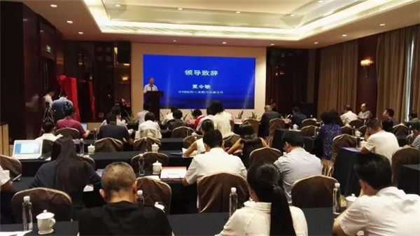 ���й�˾����(li��n)�˳�����200���A�����й�˾�����Լ��ĽM�� ����ɹ�ͬ�ڰl(f��)���������h��(sh��)��