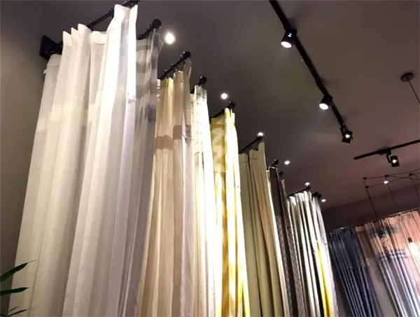 �����Ҳ���(hu�� )��20�d�L(f��ng)��ͬ�������٬F���L(f��ng)