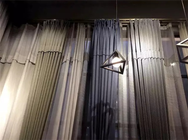 �����Ҳ���(hu�� )��20�d�L(f��ng)��ͬ�������٬F���L(f��ng)