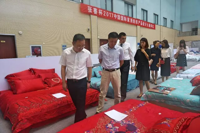 �Ҹ�������ζϯ����ͨ������������300���Ҽ��a(ch��n)Ʒ��Ů�����