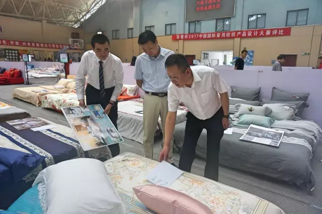 �Ҹ�������ζϯ����ͨ������������300���Ҽ��a(ch��n)Ʒ��Ů�����