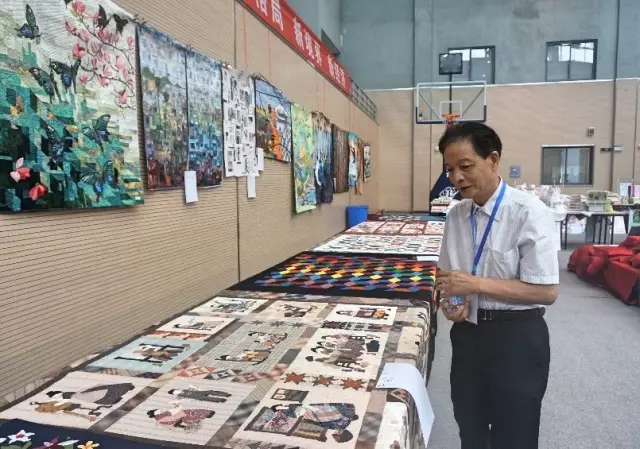 �Ҹ�������ζϯ����ͨ������������300���Ҽ��a(ch��n)Ʒ��Ů�����