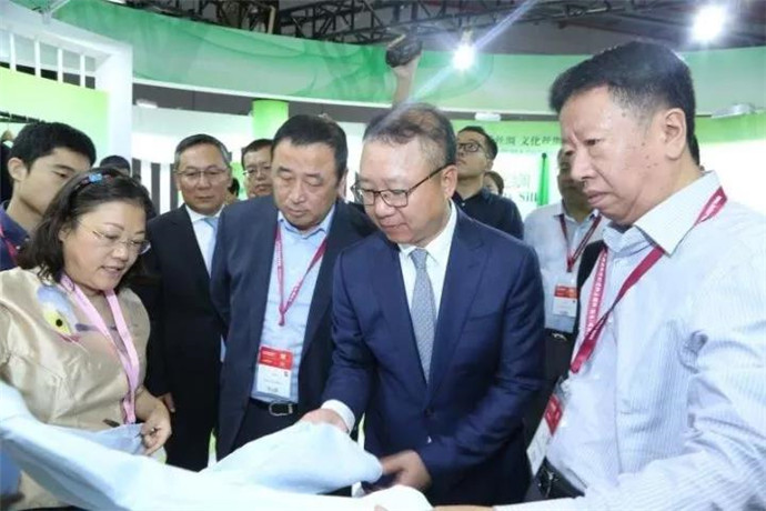 ���@��������L(f��ng)�����м�(li��n)���＾(li��n)չ���_(k��i)Ļ