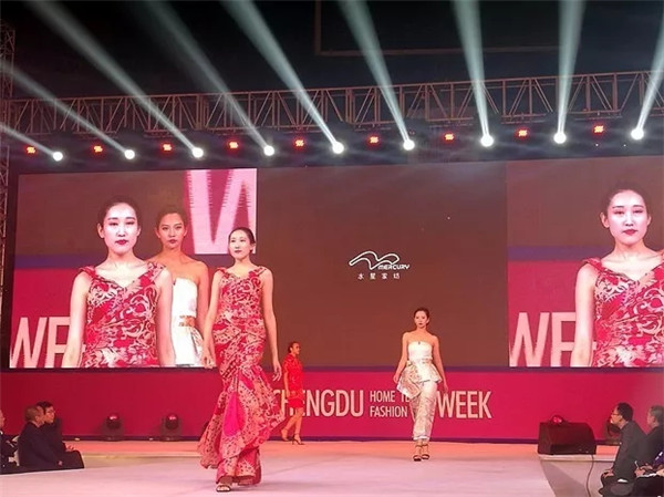 �r(sh��)�����I(l��ng)������2017�ɶ��Ҽ���•�ɶ��r(sh��)�b�������ݾ��ʆ�Ļ