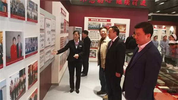 ��P��ģ�������w��(m��ng)�Ҽo���^���м�(li��n)���衰��(��i)�����x�������ء�