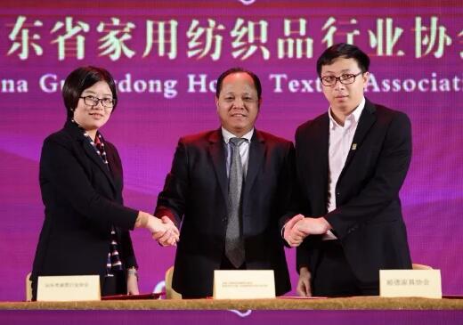 ���_(k��i)�ń�(chu��ng  )�¹������A(y��ng)��2018���ڇ��H�Ҽ��Ҿ�չ��������ȺӢ�C��