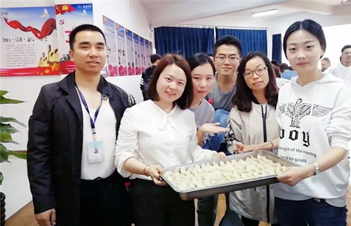 �Pʢ��(h��)��F�����(d��ng)�O���澳���ƵZͬ����