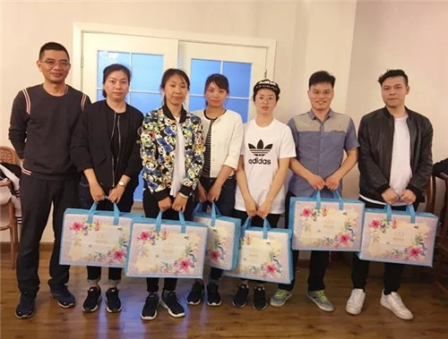 �Pʢ��(h��)��F�����(d��ng)�O���澳���ƵZͬ����