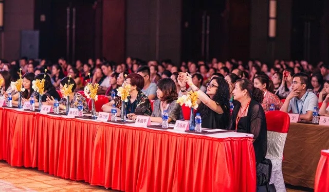 �����@��(ch��ng)��Ʒ�l(f��)����(hu�� )�������J�R�Pʢ��