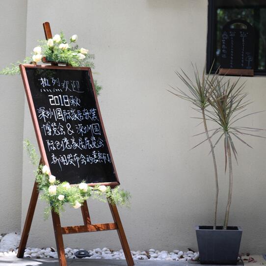 ����Ȼ���ؾ�����������һ��(ch��ng)���ӵİl(f��)����(hu�� )