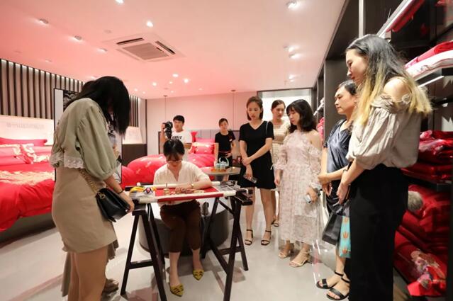 ����Ҽ����x�p���^����(m��ng)�L���ࡱ���}�ż����_(k��i)Ļ��