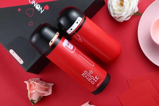 ���˹����������������ڶYƷչ�������R�������ĶYƷ