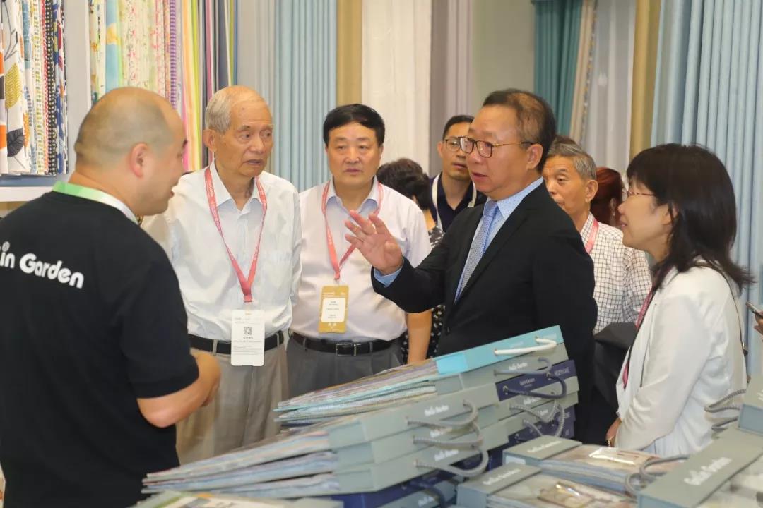 �������25�d��δ��(l��i)������k��--2019�ﶬ�Ҽ�չ�ڇ��ҕ�(hu�� )չ���ģ��Ϻ����A���_(k��i)Ļ