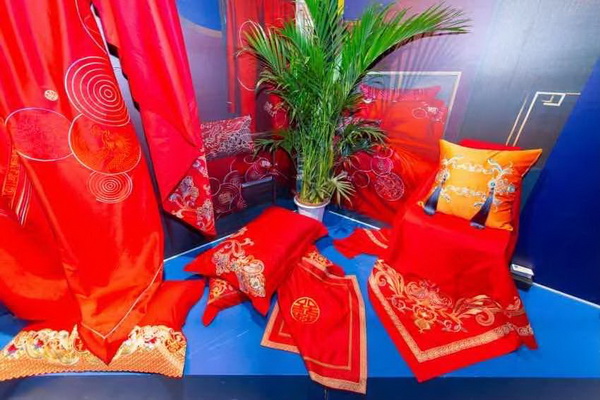 �M�F���ഺ���Ҽ�չ����Ҽ�ӡ�(li��n)�˄�(chu��ng  )�¼Ҽ��a(ch��n)�I(y��)�����B(t��i)