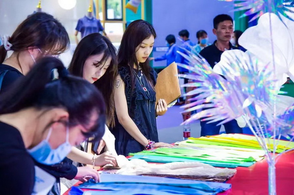 2022�򴺼�������(hu�� )���ּ���ϵ�л��(d��ng)�����A�Ɇ�Ļ