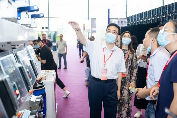 ���������d�u(y��)�M(m��n)�M(m��n)���Č��Ї������²���չ�A�M(m��n)�]Ļ