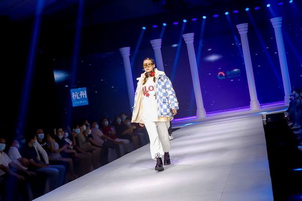 ����(chu��ng  )�W(w��ng)2022������B(t��i)���(hu�� )�������ҹ�����(d��ng)��ʽ���_(k��i)�Ļ!