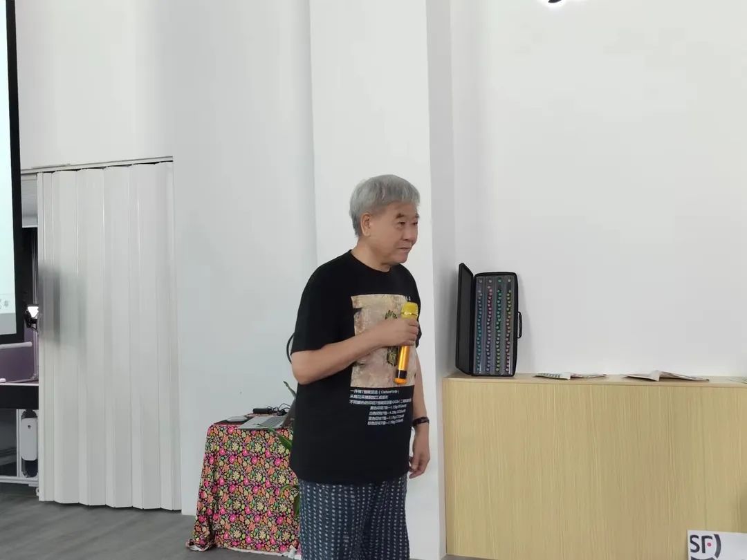 ��ʼ���Ʒ���aӡˇչʾ���ĳɹ���Ļ���F��(ch��ng)�l(f��)������ذ���Ʒ