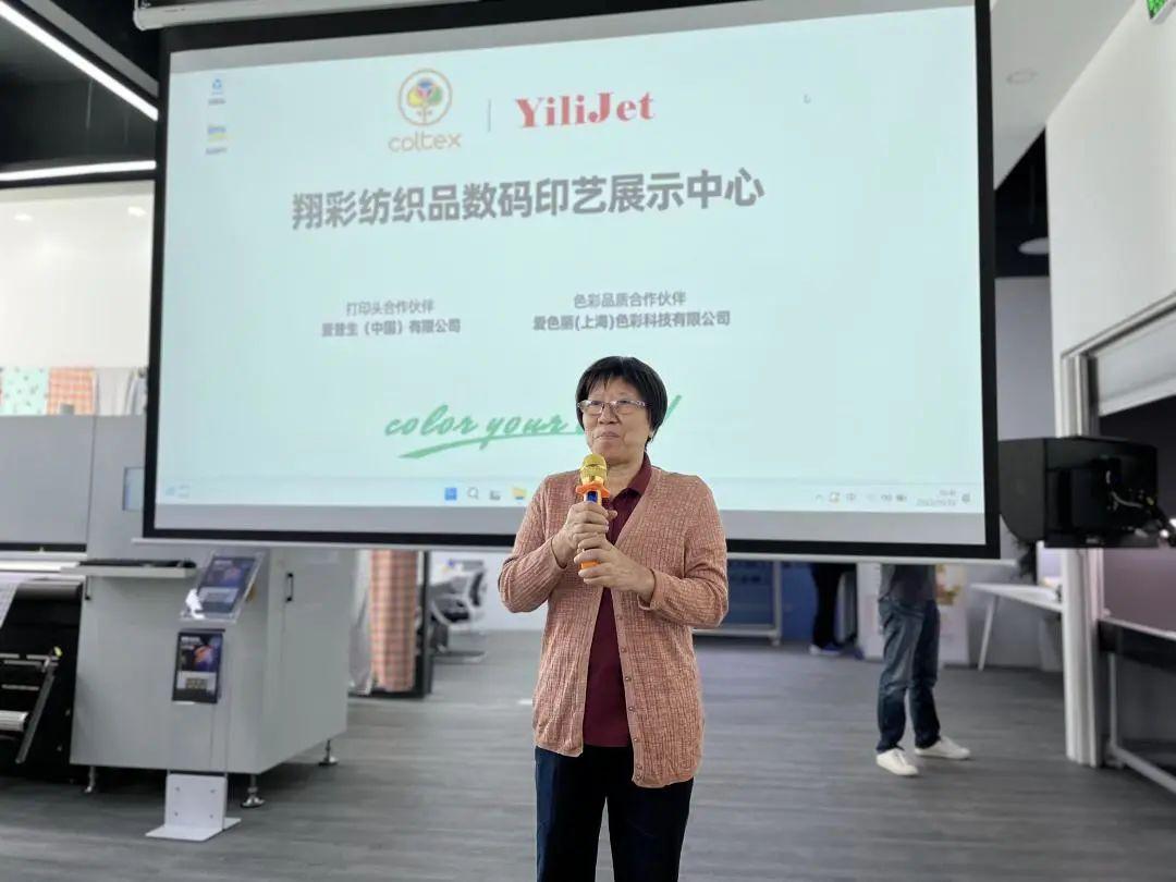 ��ʼ���Ʒ���aӡˇչʾ���ĳɹ���Ļ���F��(ch��ng)�l(f��)������ذ���Ʒ