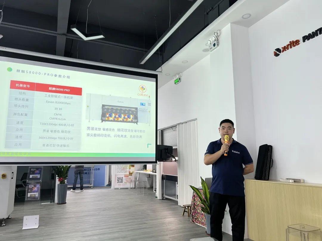 ��ʼ���Ʒ���aӡˇչʾ���ĳɹ���Ļ���F��(ch��ng)�l(f��)������ذ���Ʒ